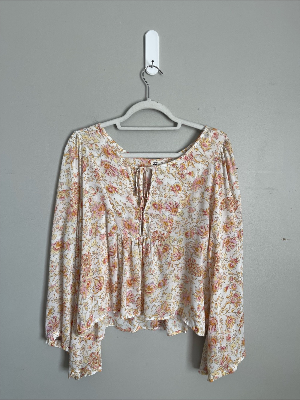 BILLABONG Boho Floral Tie-Neck Peasant Top Sz S
